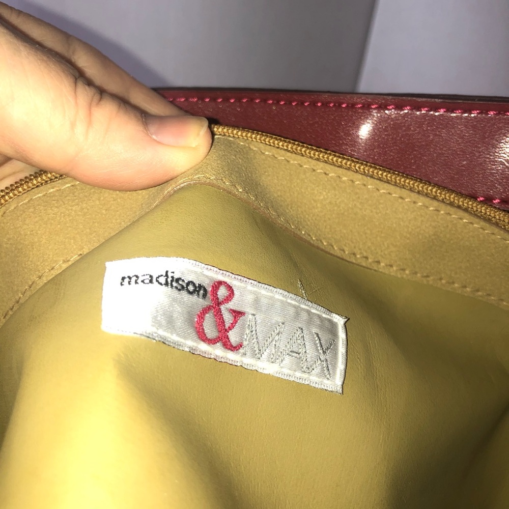 Madison & Max Box Purse - Picture 16 of 16